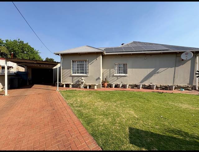 4 BEDROOM HOUSE FOR SALE IN BRAKPAN CENTRAL